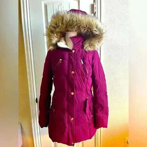 a.n.a. Women’s hooded and quilted Winter coat